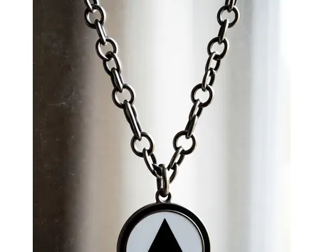 Catena con triangolo