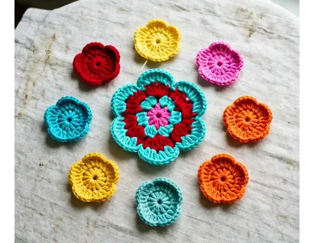 Fiori all'uncinetto