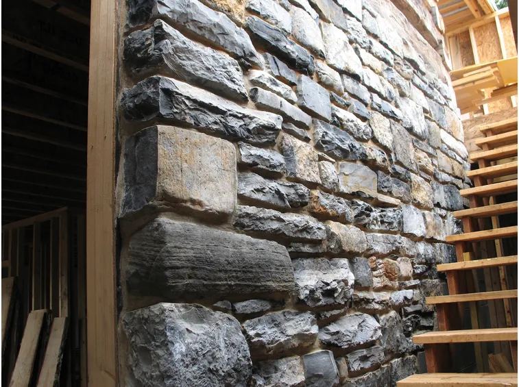 Rivestimento in stile rustico