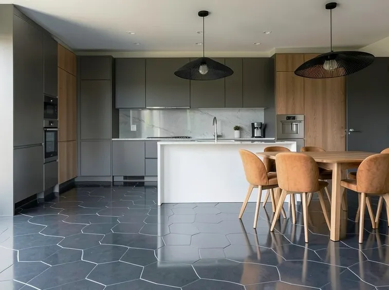 Pavimento di una cucina moderna
