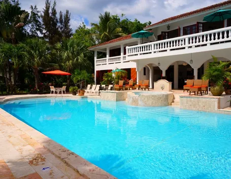 Casa con piscina
